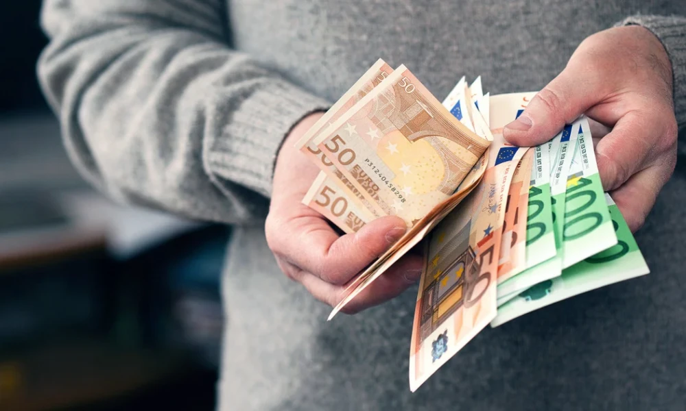 ΔΥΠΑ: Από σήμερα ξεκινά η προπληρωμή επιδομάτων και Δώρου Πάσχα